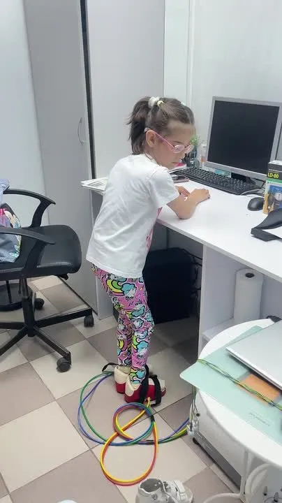 Друзья❤️, наша Ева 🤍проходит реабилитацию в Казани🎊. Мы радуемся её но — видео из ленты фонда